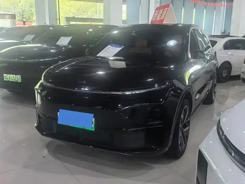 Li Auto L6