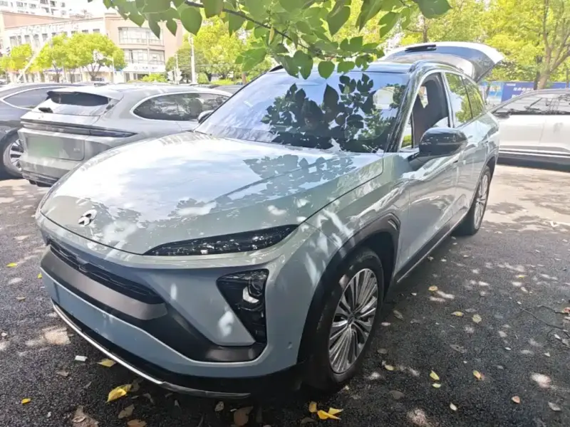 NIO ES6
