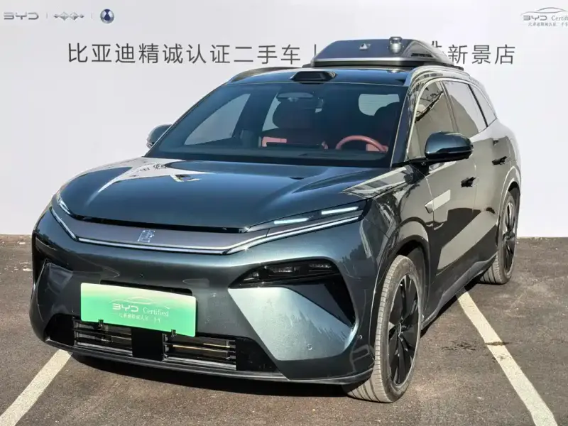 BYD Tang L
