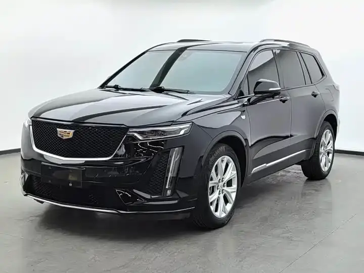 Cadillac XT6