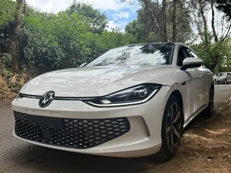 Volkswagen Lamando