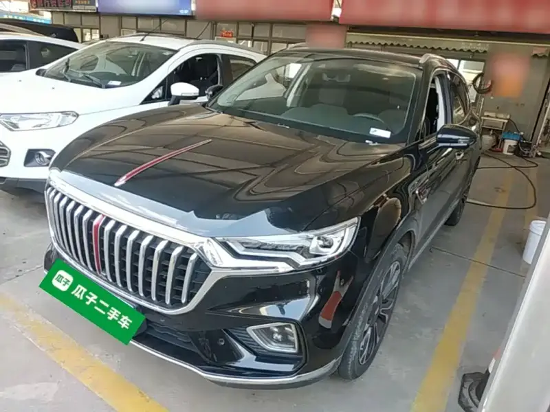 Hongqi HS5
