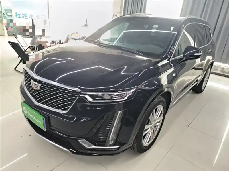 Cadillac XT6