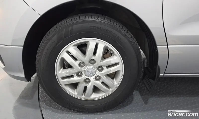 Hyundai H-1