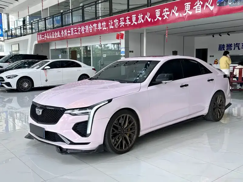 Cadillac CT4