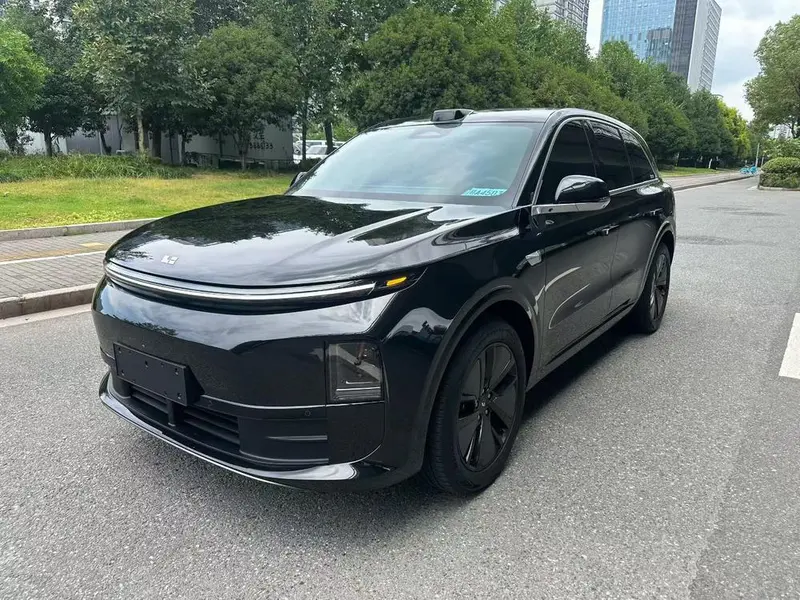 Li Auto L6