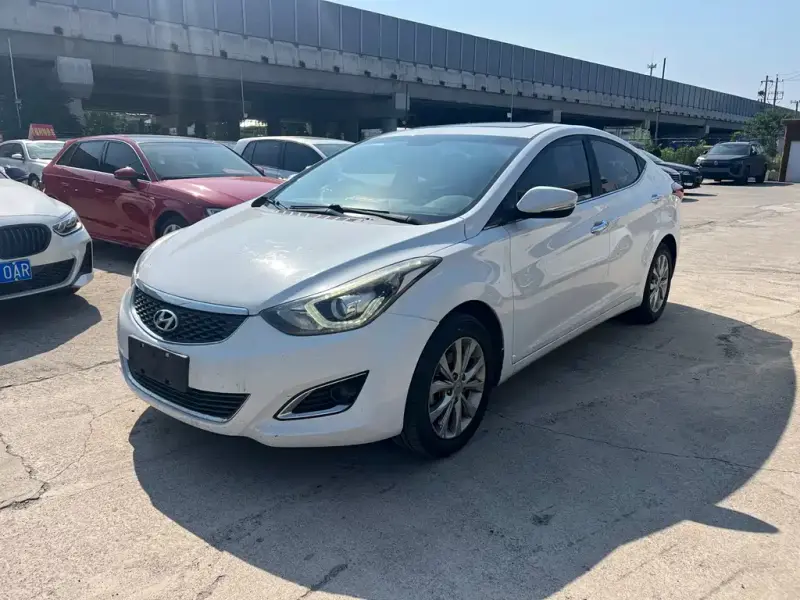 Hyundai Elantra Langdong