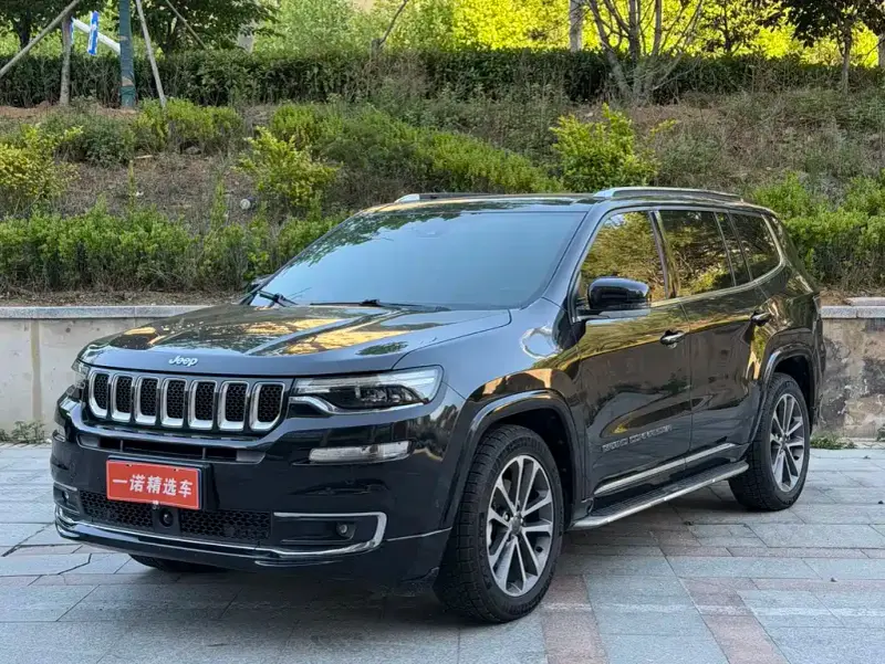 Jeep Grand Commander