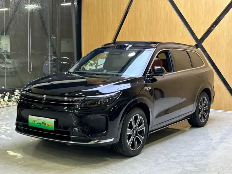 AITO M7