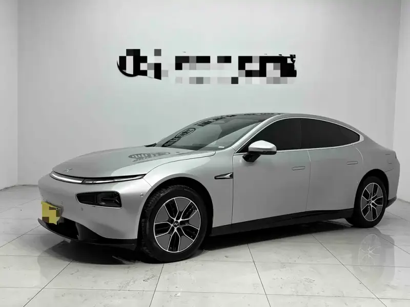 XPeng P7
