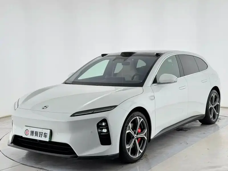 NIO ET5T