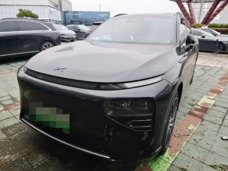 XPeng G9