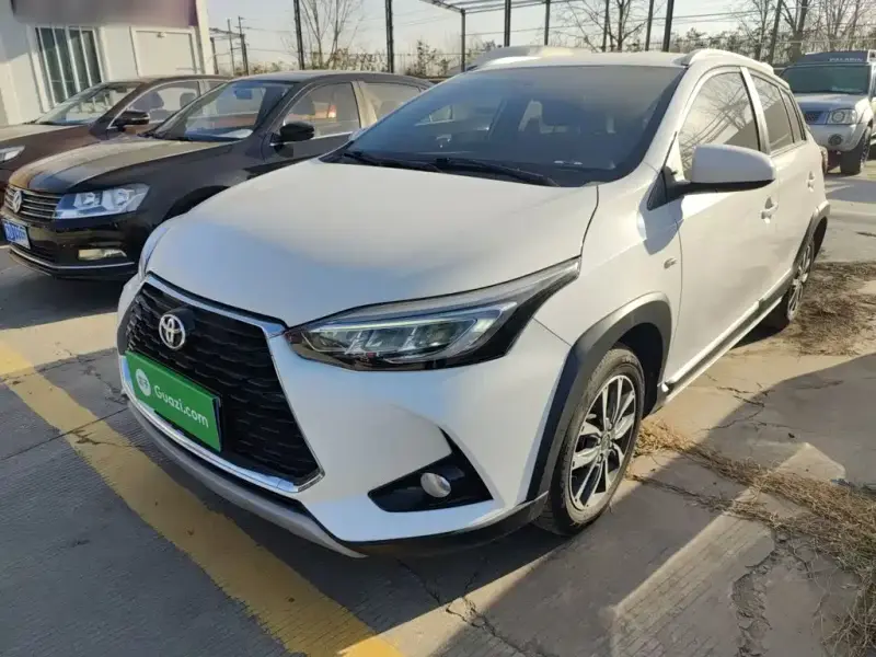 Toyota Yaris L