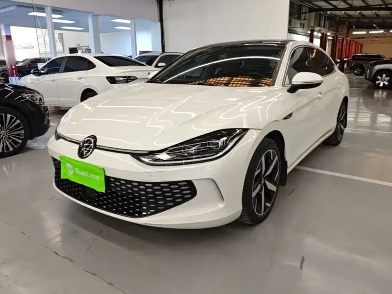 Volkswagen Lamando