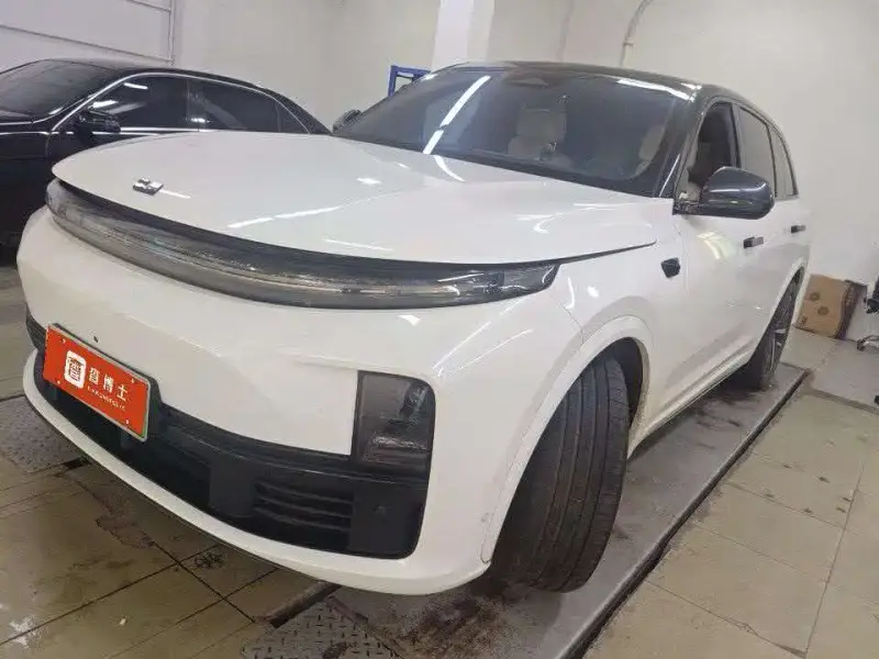 Li Auto L7