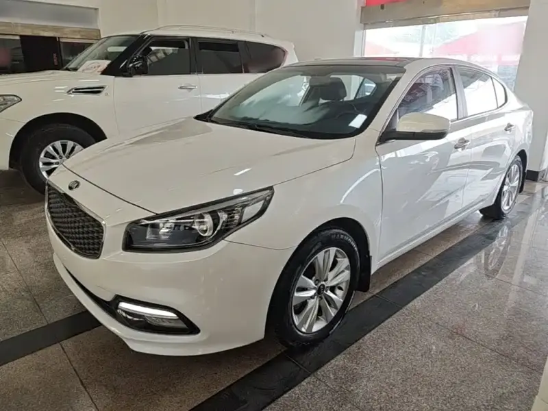 Kia K4