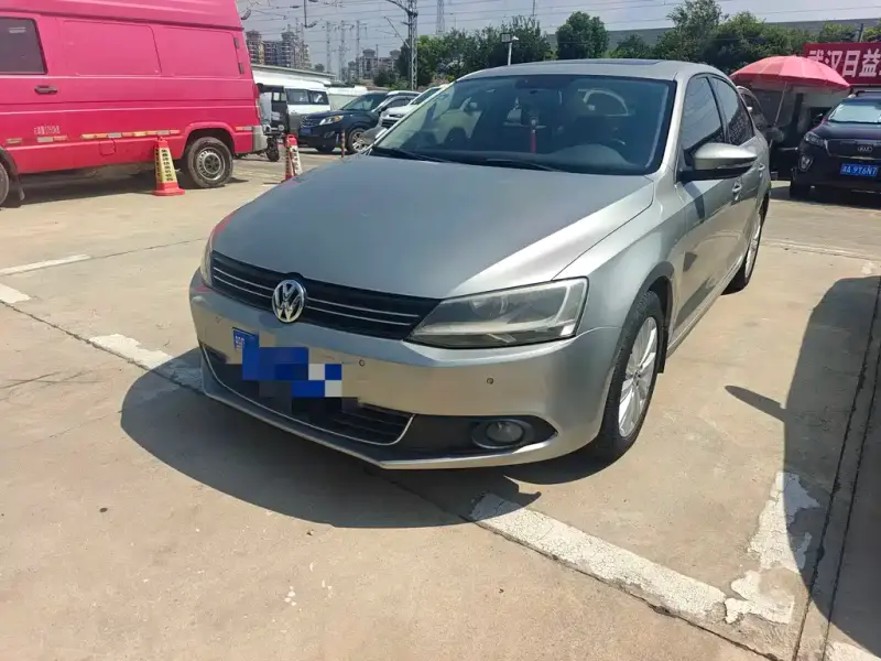 Volkswagen Sagitar