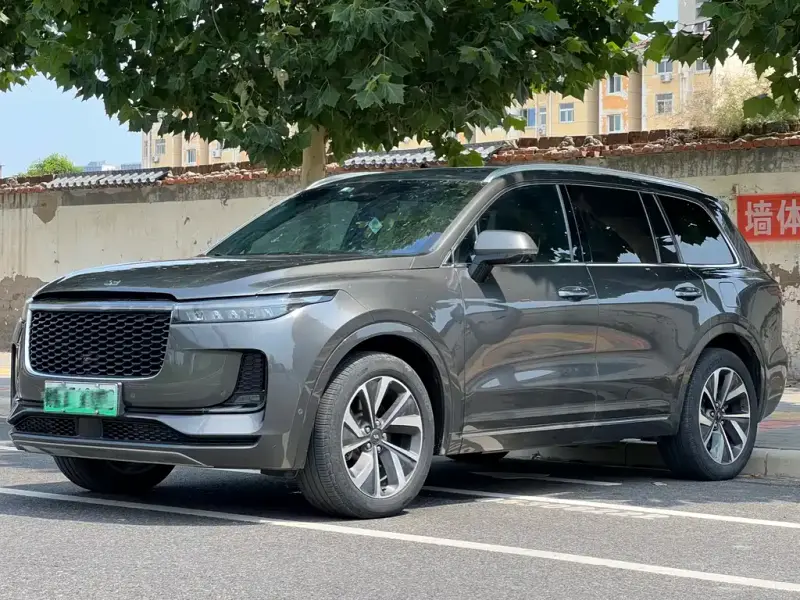 Li Auto ONE