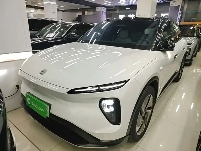 NIO ES6