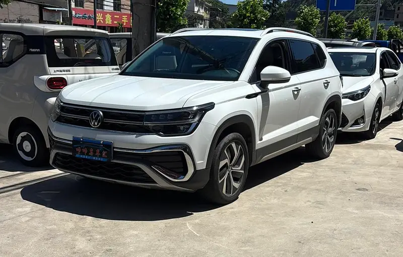Volkswagen Tharu