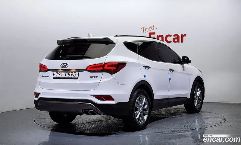 Hyundai Santa Fe (Santafe)