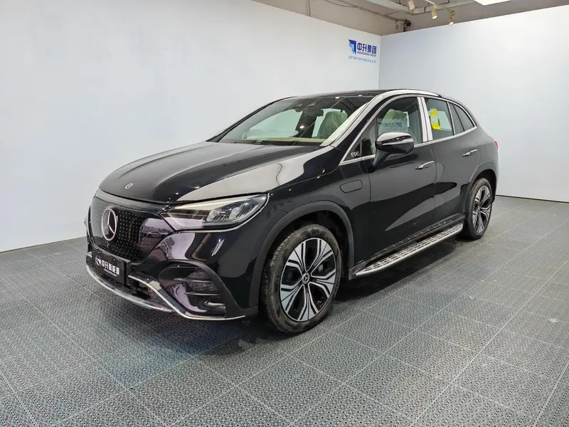 Mercedes-Benz EQE SUV