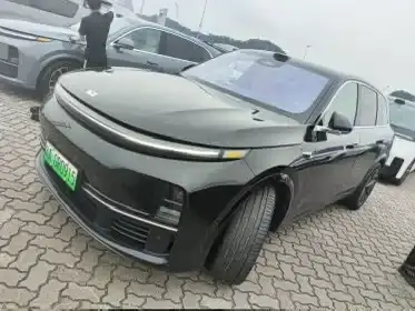 Li Auto L7