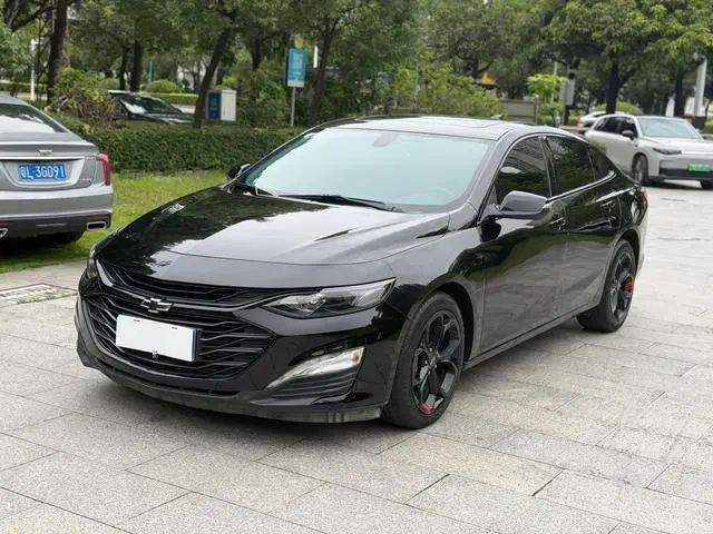 Chevrolet Malibu XL