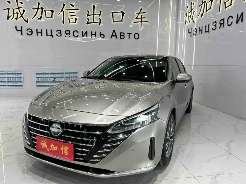 Nissan Teana