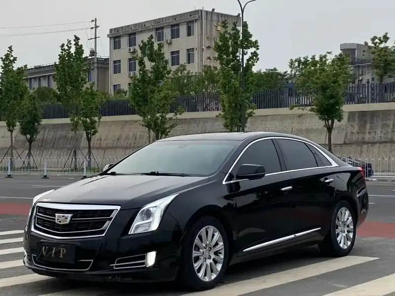 Cadillac XTS