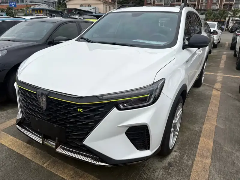 Roewe MG HS (RX5)