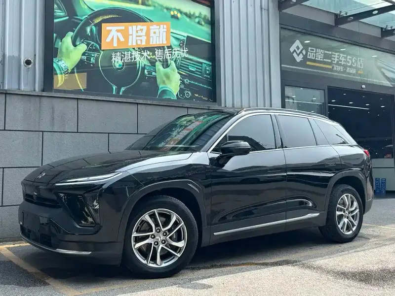 NIO ES6