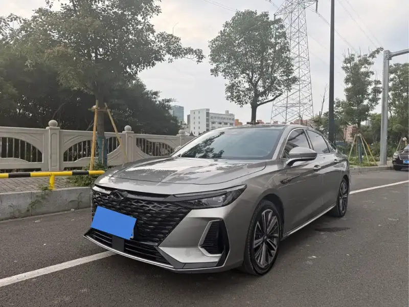 Chery Arrizo 8