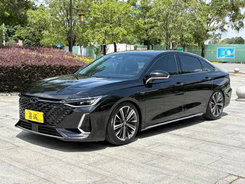 Chery Arrizo 8