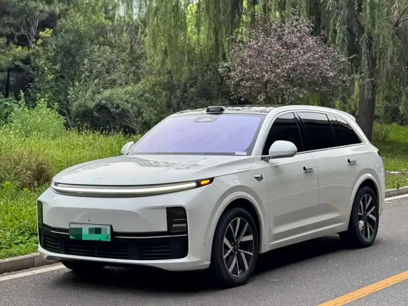 Li Auto L7