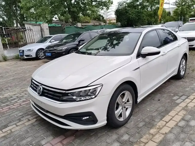 Volkswagen Lamando