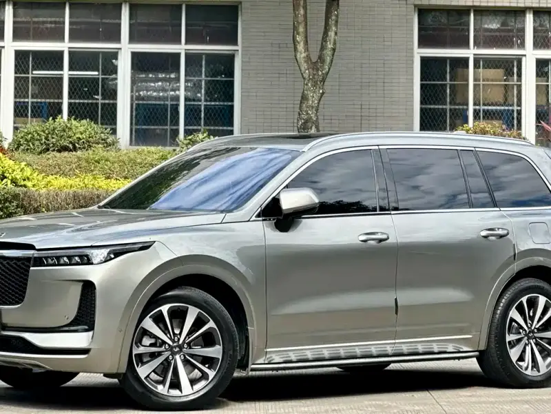 Li Auto ONE