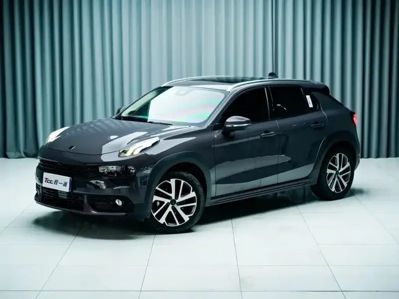 Lynk & Co 02