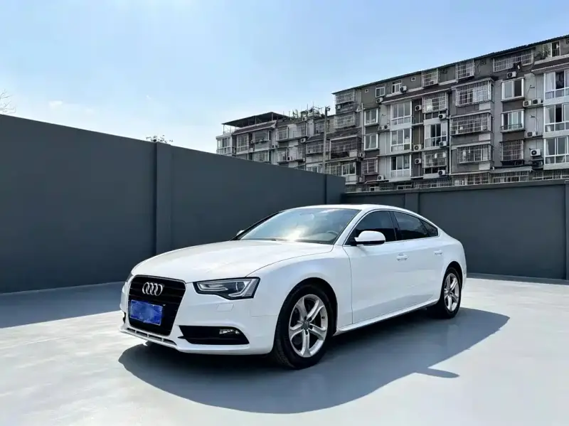 Audi A5 (Import)