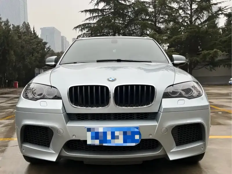 BMW X5 M