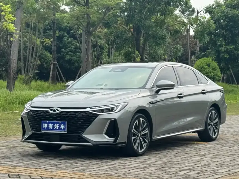 Chery Arrizo 8