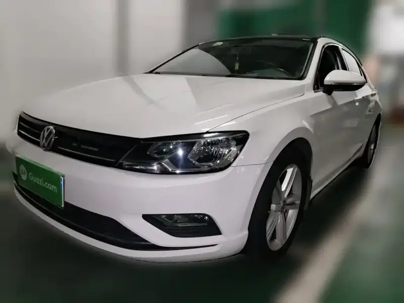Volkswagen Lamando