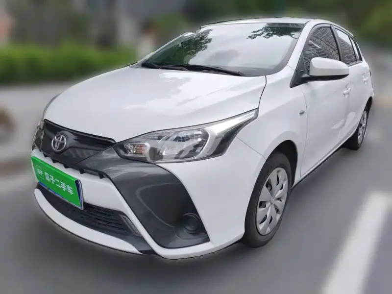 Toyota Yaris L