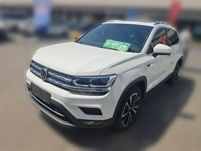 Volkswagen Tharu