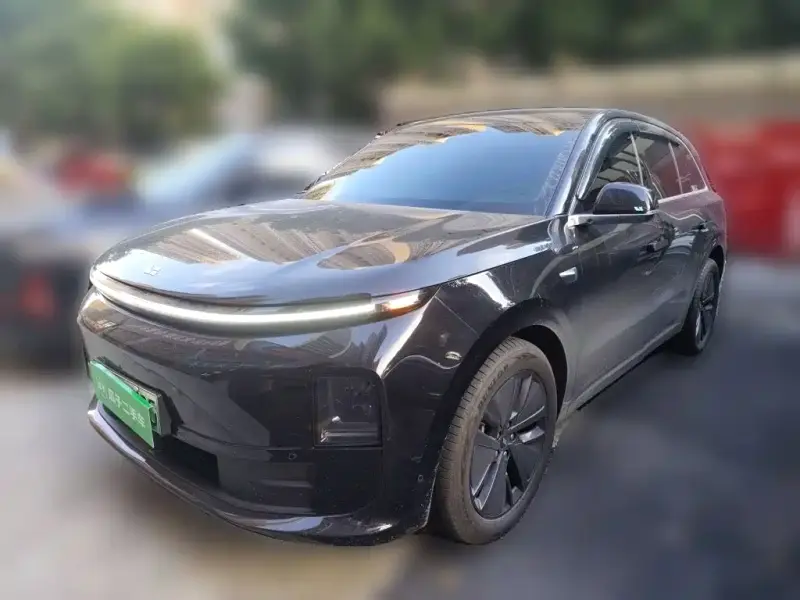 Li Auto L6