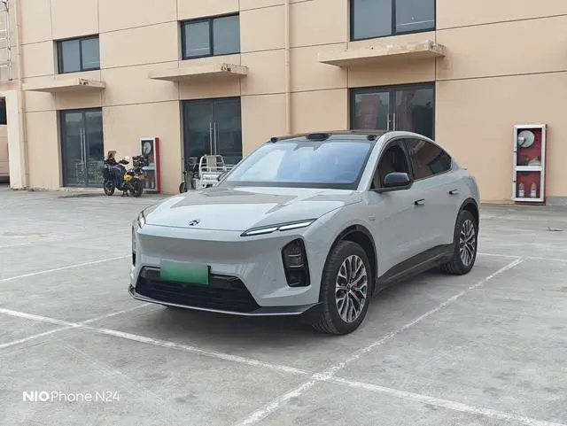 NIO EC6