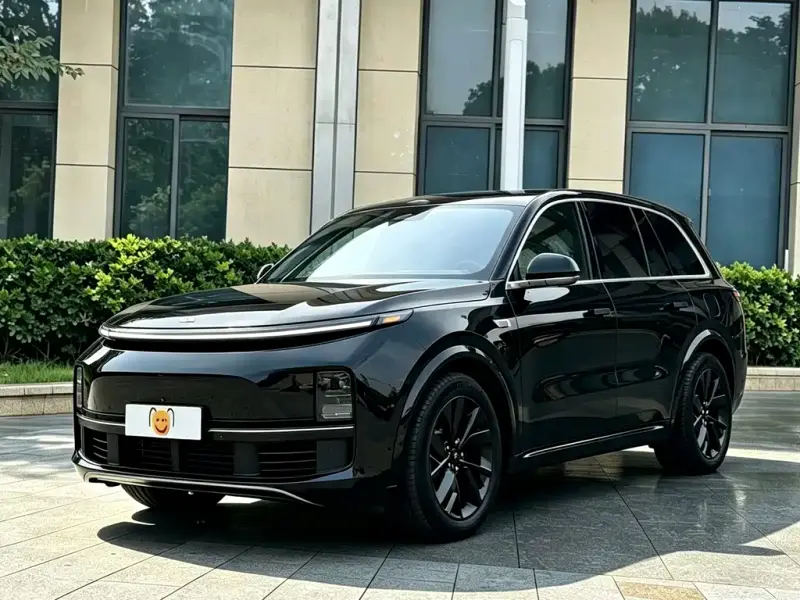 Li Auto L8