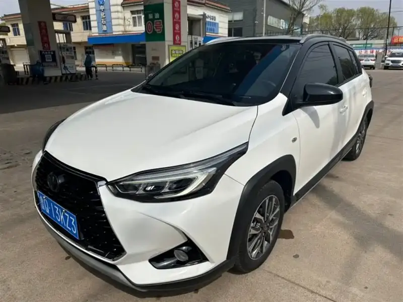 Toyota Yaris L