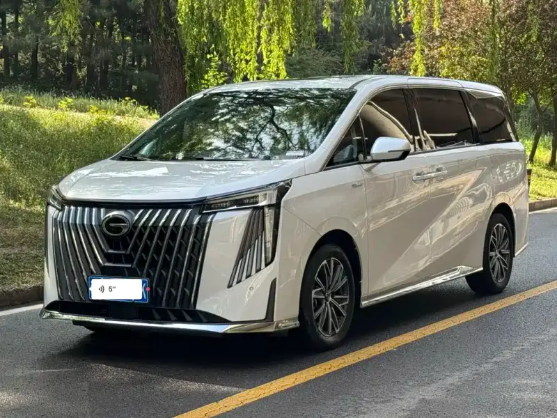 GAC Motor M8