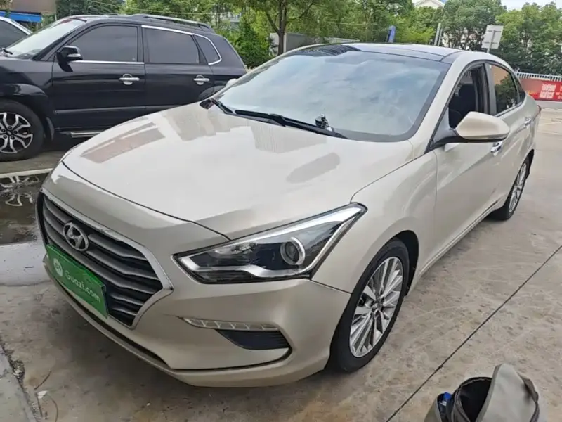 Hyundai Mistra